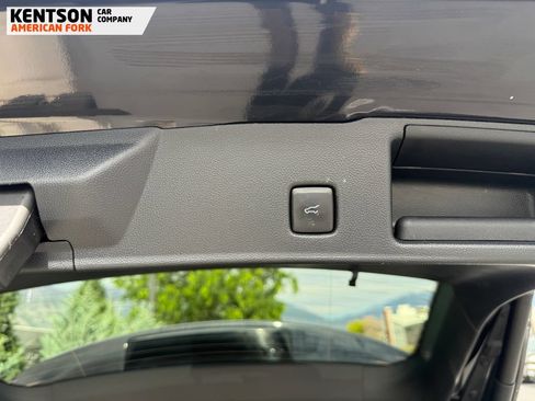 Used 2024 Ford Escape Platinum AWD/4WD image 32
