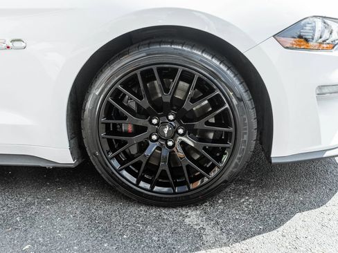 Used 2021 Ford Mustang GT Premium w/ GT Performance Package RWD image 5
