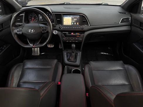 Used 2018 Hyundai Elantra Sport w/ Sport Premium Package 03 FWD image 16
