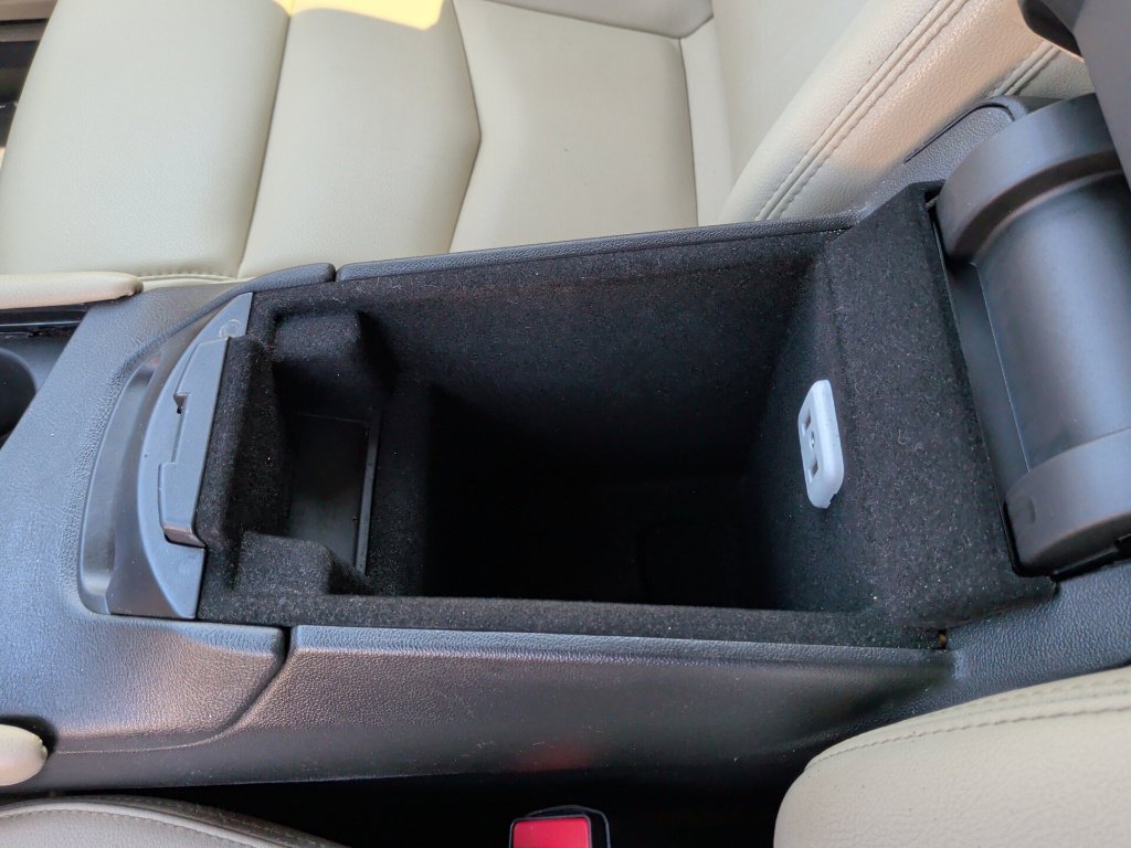 Used 2019 Cadillac XT5 FWD image 30