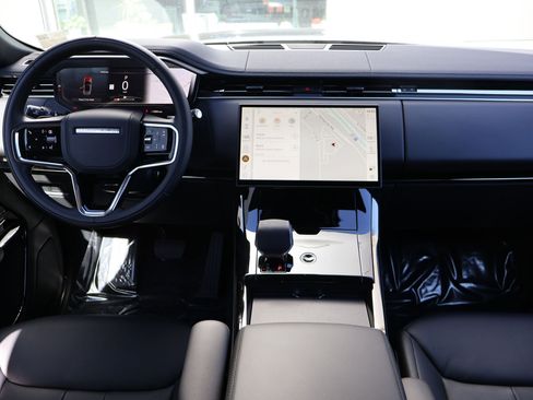 Certified 2025 Land Rover Range Rover Sport SE AWD/4WD image 24