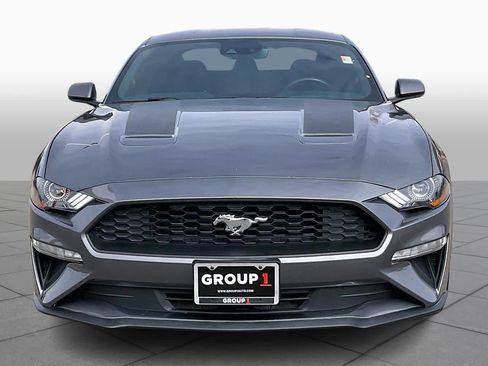 Used 2022 Ford Mustang Premium image 3