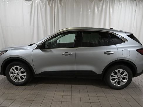 Used 2024 Ford Escape Active image 9