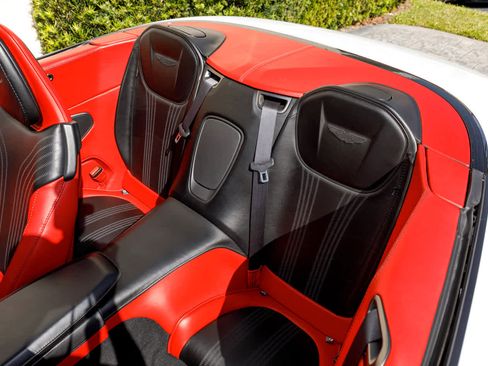 Used 2019 Aston Martin DB11 Volante image 55