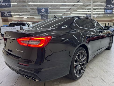 Used 2020 Maserati Quattroporte S image 11