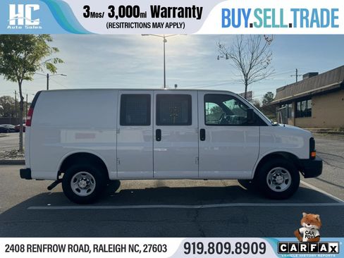 Used 2016 Chevrolet Express 2500 image 6
