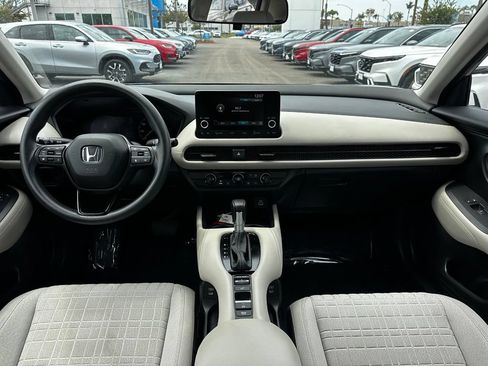 Used 2024 Honda HR-V LX image 18