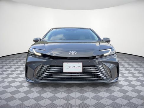 Used 2026 Toyota Camry XLE w/ Premium Plus Package FWD image 6