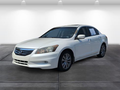 Used 2011 Honda Accord EX-L image 6