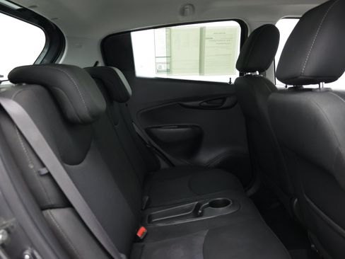 Used 2017 Chevrolet Spark LT FWD image 31