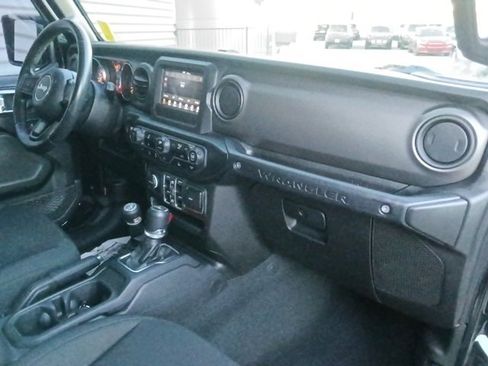 Used 2022 Jeep Wrangler Unlimited Sport S image 29