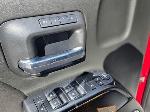 Used 2018 GMC Sierra 2500 Denali image 19