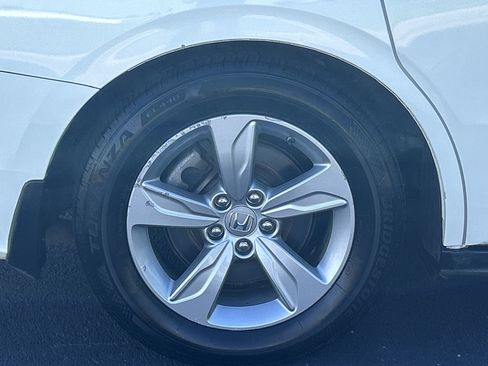 Used 2019 Honda Odyssey EX-L image 34