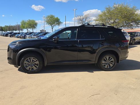New 2026 Nissan Pathfinder SV FWD image 6