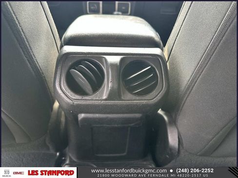 Used 2021 Jeep Gladiator Sport AWD/4WD image 15