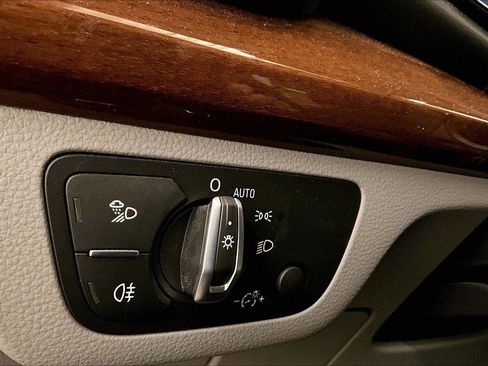 Used 2022 Audi Q5 2.0T Premium image 30