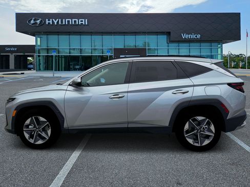 New 2026 Hyundai Tucson SEL FWD image 3