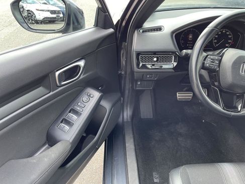 Used 2025 Honda Civic Sport image 2