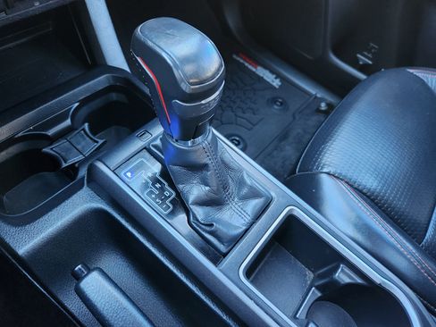 Used 2020 Toyota Tacoma image 28