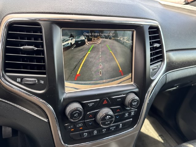 Used 2016 Jeep Grand Cherokee Limited w/ Trailer Tow Group IV AWD/4WD image 34