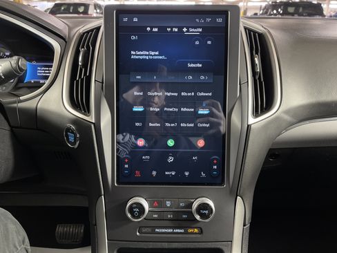 Used 2021 Ford Edge SEL w/ Convenience Package image 23