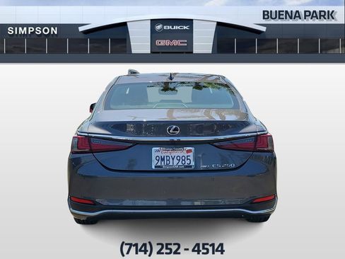 Used 2023 Lexus ES 250 w/ Premium Package AWD/4WD image 7