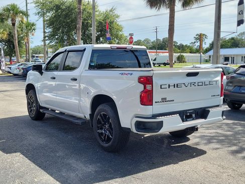 Used 2024 Chevrolet Silverado 1500 Custom AWD/4WD image 4