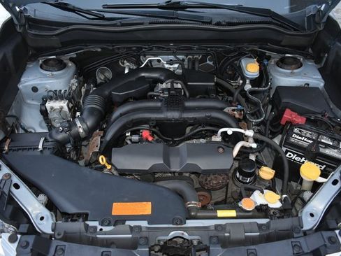 Used 2018 Subaru Forester 2.5i Premium w/ All-Weather Package image 44