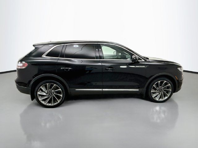 Used 2022 Lincoln Nautilus Reserve w/ Equipment Group 202A AWD/4WD image 8