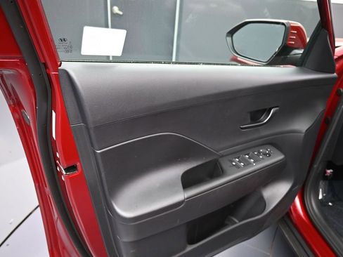 Certified 2025 Hyundai Kona SEL FWD image 13