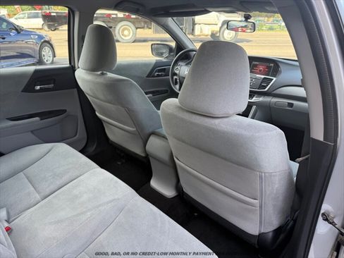 Used 2013 Honda Accord LX image 18