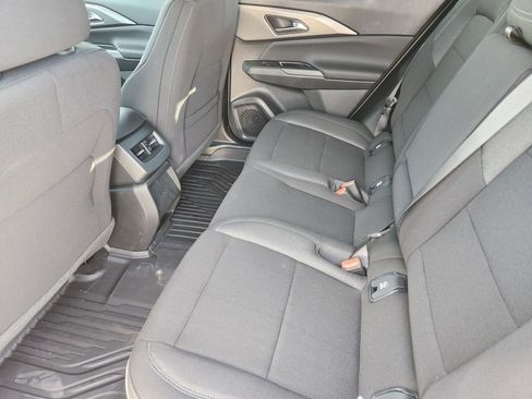 New 2026 Chevrolet Equinox EV LT image 18