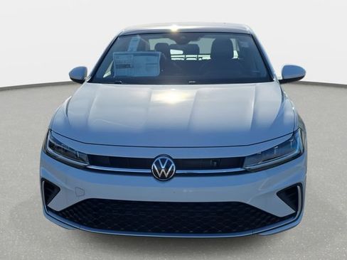 New 2026 Volkswagen Jetta SE FWD image 2