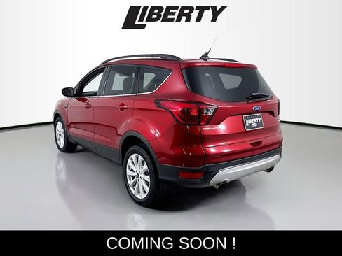 Used 2019 Ford Escape SEL image 5