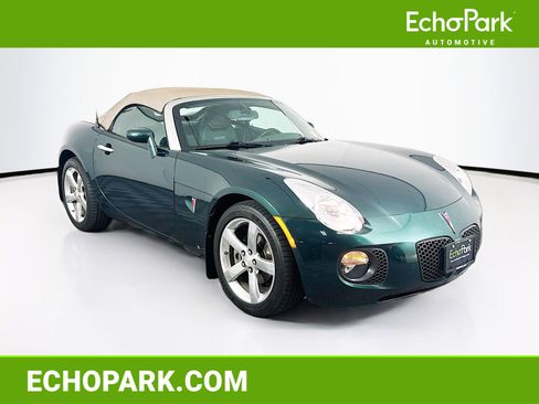 Used 2008 Pontiac Solstice GXP w/ Premium Package image 1
