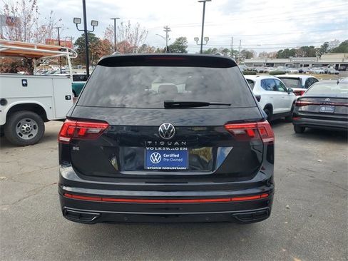 Certified 2024 Volkswagen Tiguan SE R-Line image 5