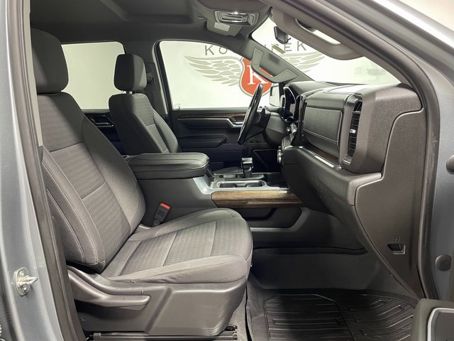 Used 2023 GMC Sierra 1500 Elevation w/ LPO, Elevation Black Package AWD/4WD image 22