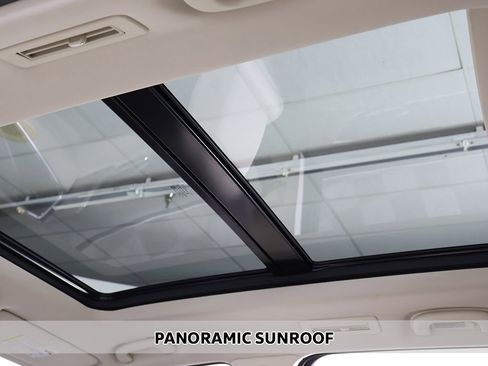 Used 2020 Cadillac XT6 Premium Luxury image 4