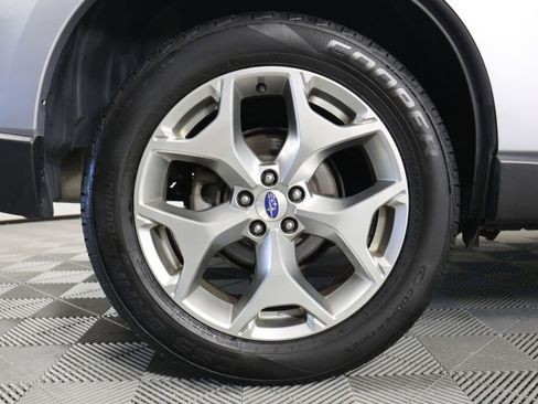 Used 2017 Subaru Forester 2.5i Touring image 7