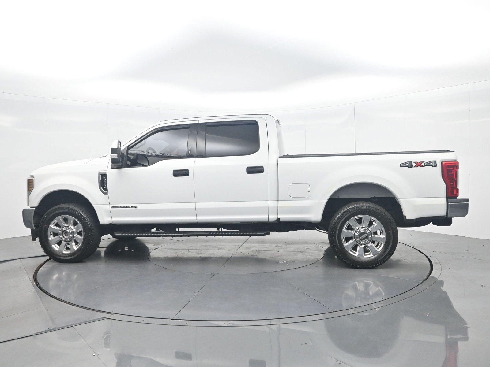 Used 2019 Ford F250 XLT AWD/4WD image 8