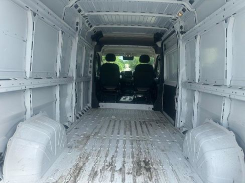 Used 2024 RAM ProMaster 2500 FWD image 10
