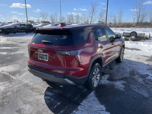 New 2026 Chevrolet Equinox LT w/ Convenience Package II image 7