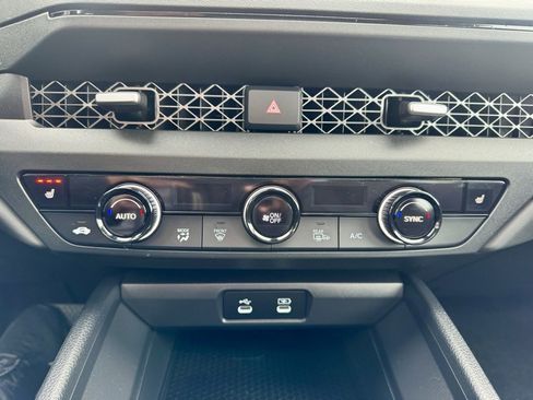 Used 2024 Honda Accord EX image 27