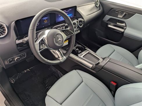 New 2026 Mercedes-Benz GLA 250 image 7
