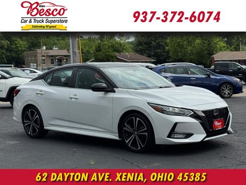 Used 2022 Nissan Sentra SR FWD image 1