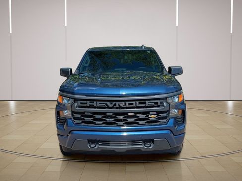 Used 2023 Chevrolet Silverado 1500 Custom AWD/4WD image 3