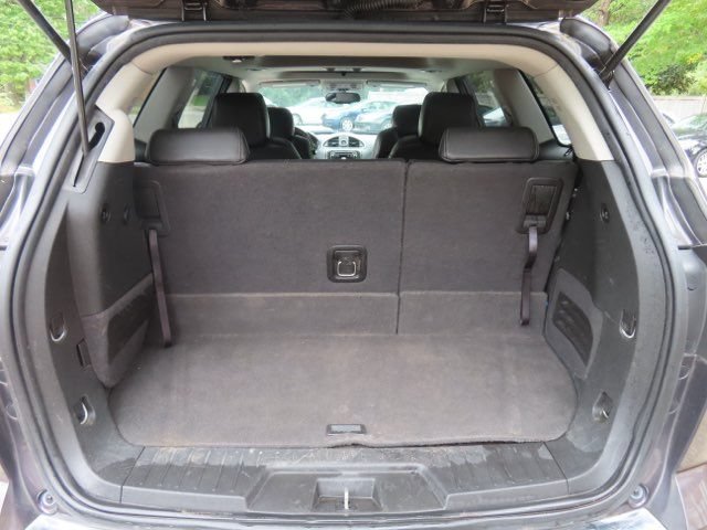 Used 2013 Buick Enclave Leather AWD/4WD image 11