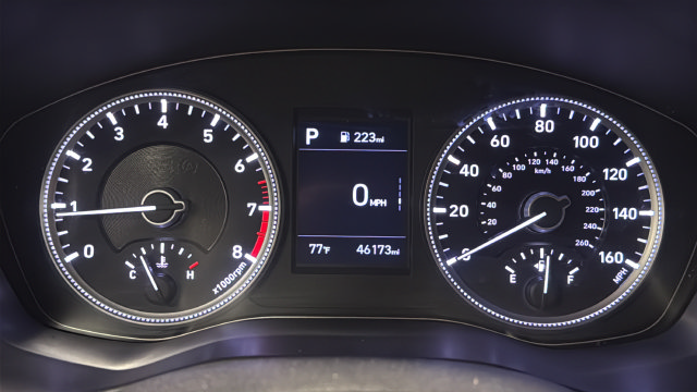 Used 2019 Hyundai Santa Fe SE AWD/4WD image 16