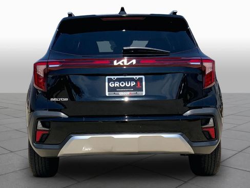 Used 2024 Kia Seltos EX FWD image 5