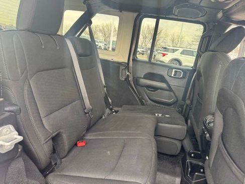 Used 2018 Jeep Wrangler Unlimited Sahara w/ Dual Top Group image 30